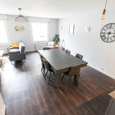 La Bigote-ideal Groupe-6 Chambres-billard-terrasse *