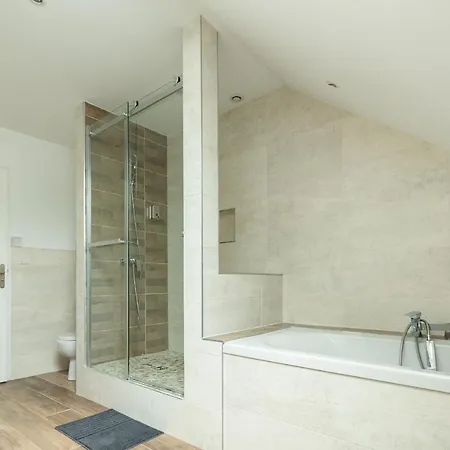 Feriehus La Bigote-ideal Groupe-6 Chambres-billard-terrasse